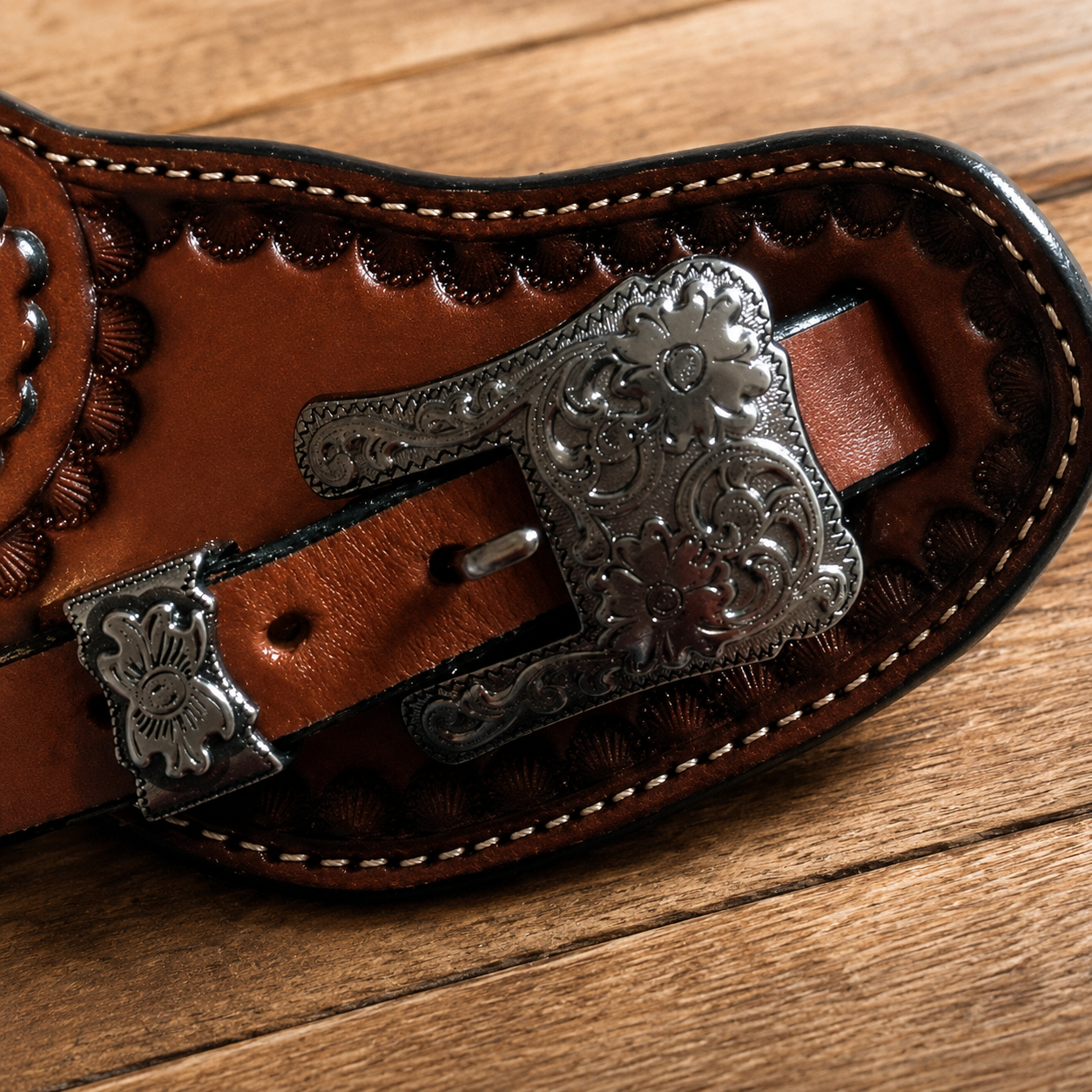 Schnallenset Gun Silver mit Conchos für Westerntrensen