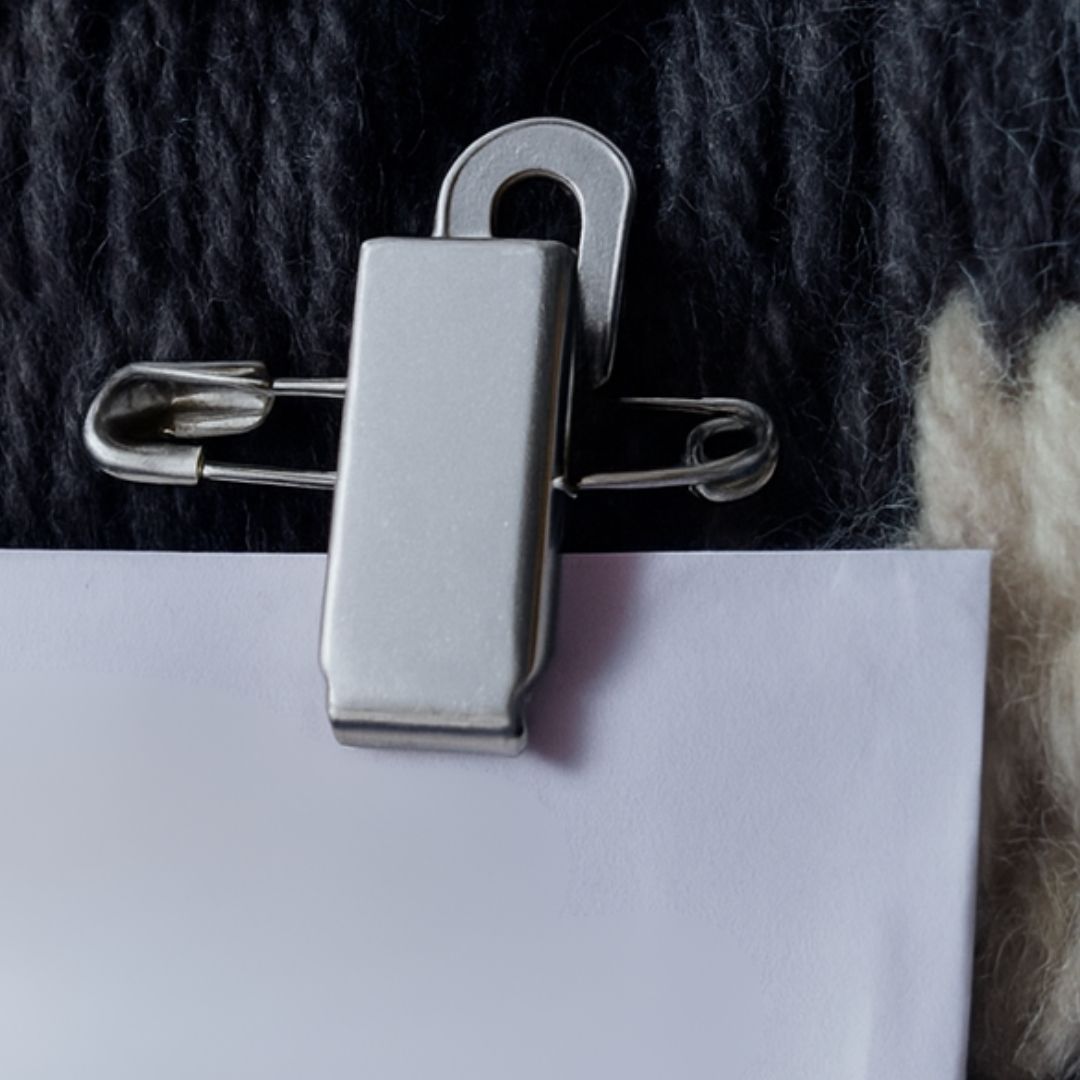 Startnummernhalter Clipser