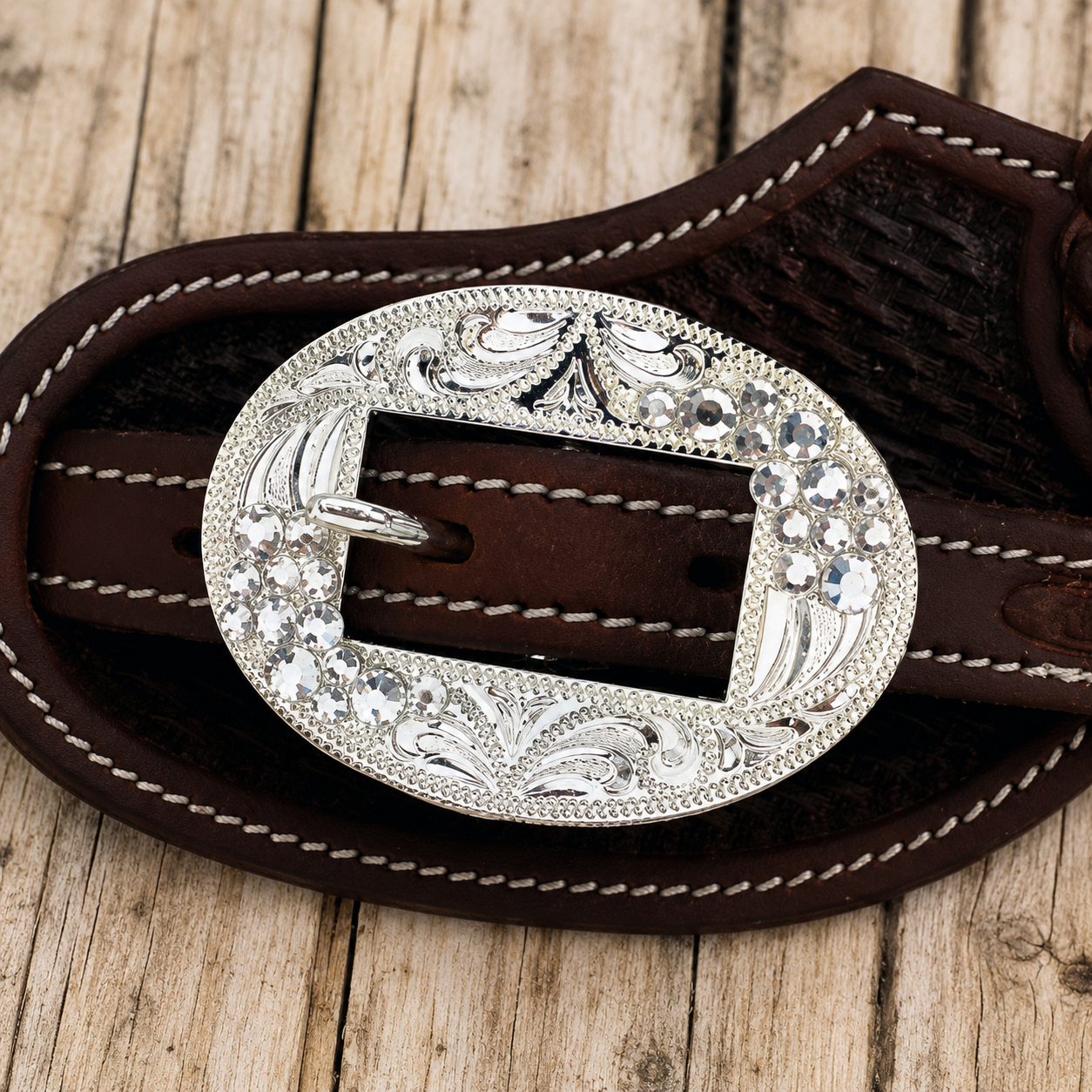 Schnallen & Conchoset Oval Silber mit Strass