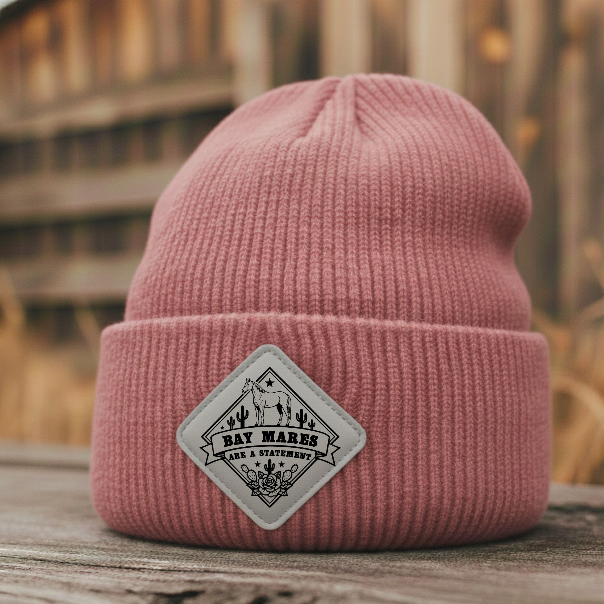 Showtack Beanie "Mares are a Statement" 