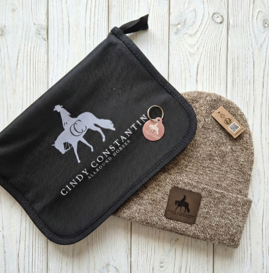Personalisierte Beanie mit Lederpatch