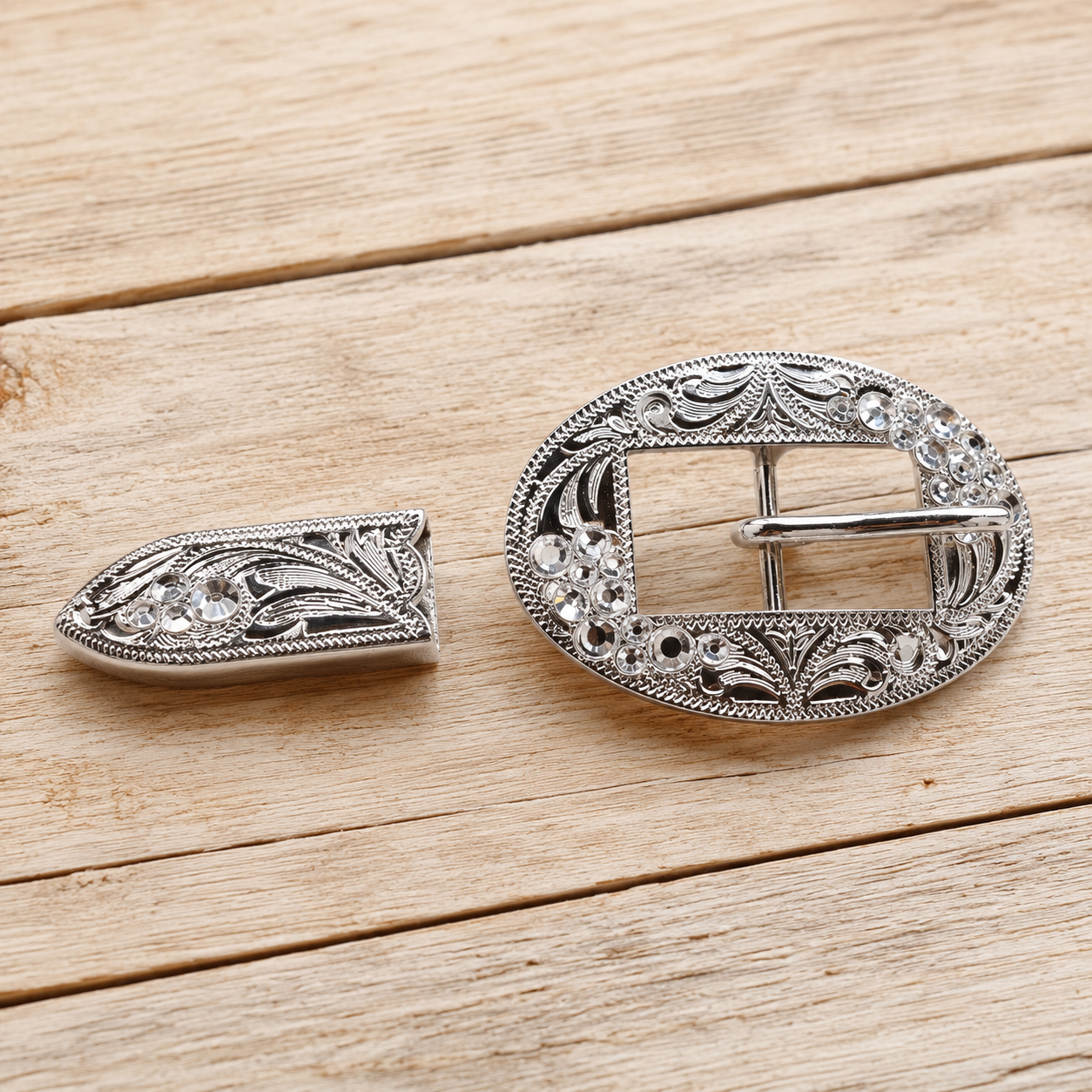 Schnallen & Conchoset Oval Silber mit Strass