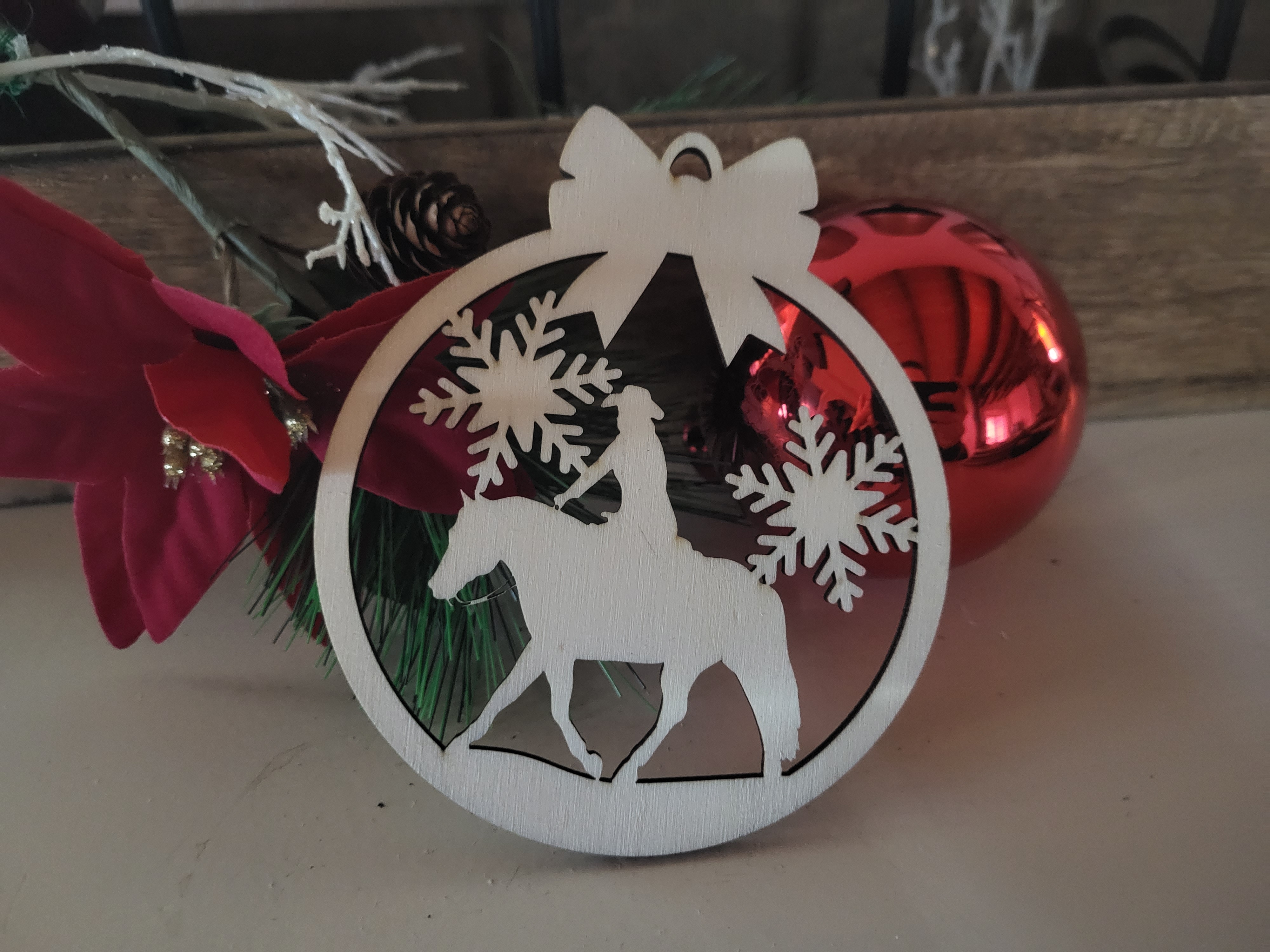 Weihnachtsbaumschmuck mit Pferdemotiv