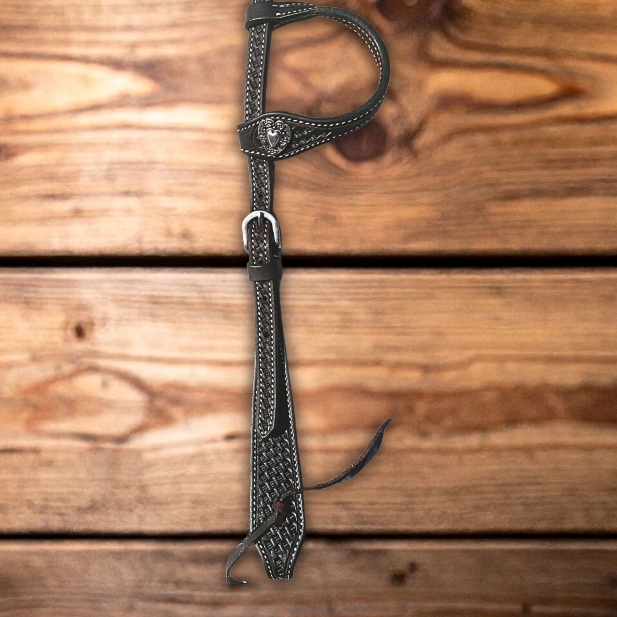 Einohrtrense „Heart“ – dunkelbraun mit Herz-Concho